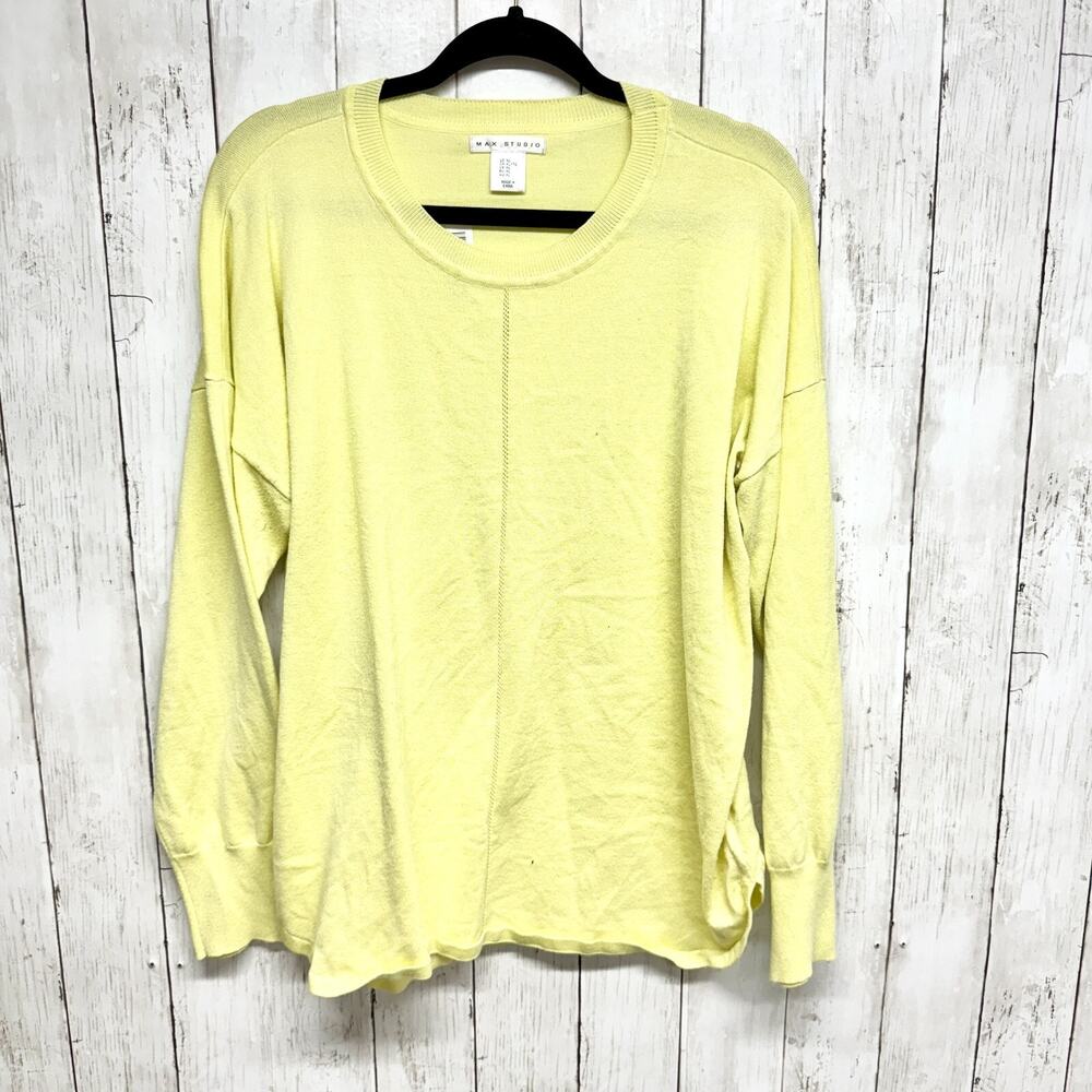 Max Studio Sweater‎ Women Size Xl Long Sleeve Round Neck Straight Hem Yellow